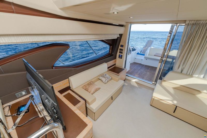 Azimut 60
