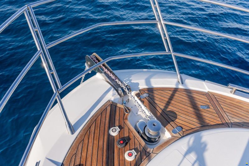Azimut 60