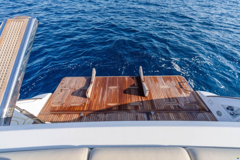 Azimut 60