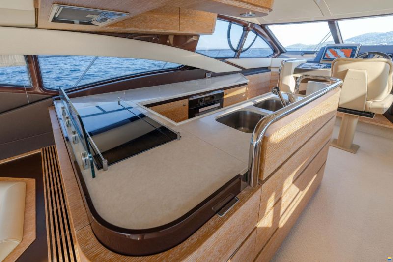 Azimut 60