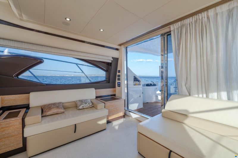 Azimut 60