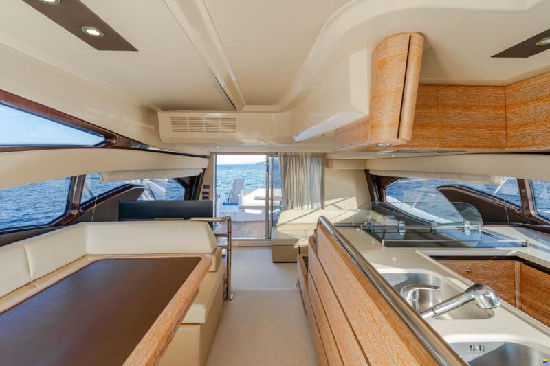 Azimut 60