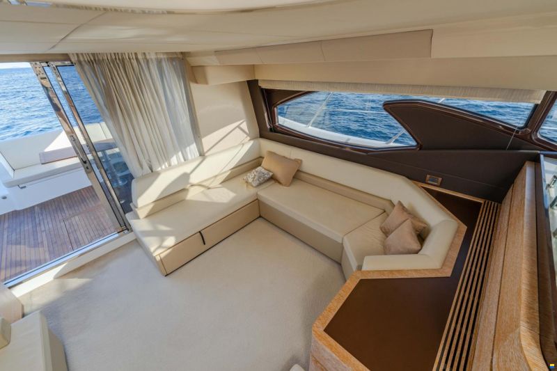 Azimut 60