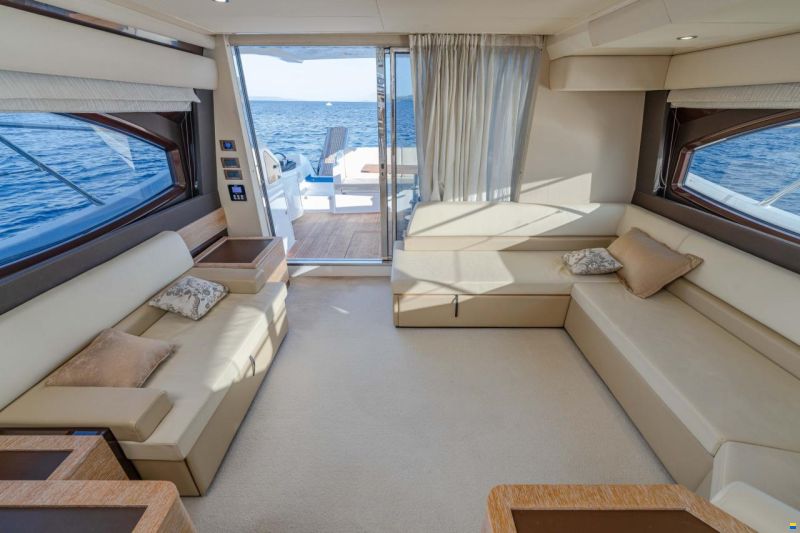 Azimut 60