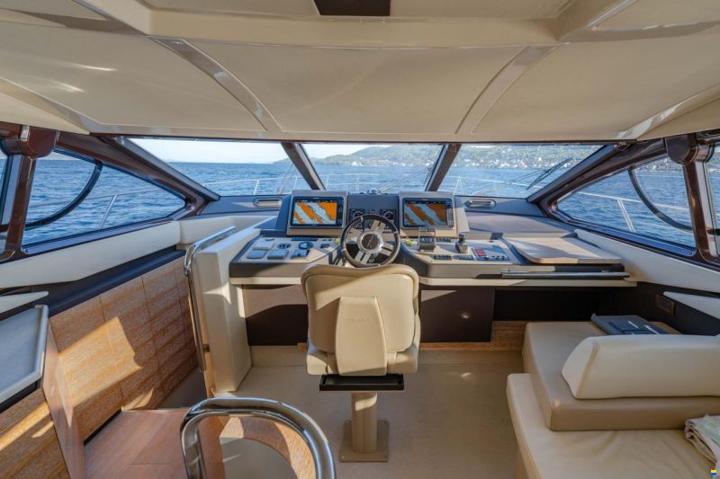 Azimut 60