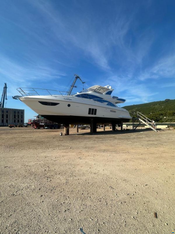 Azimut 60