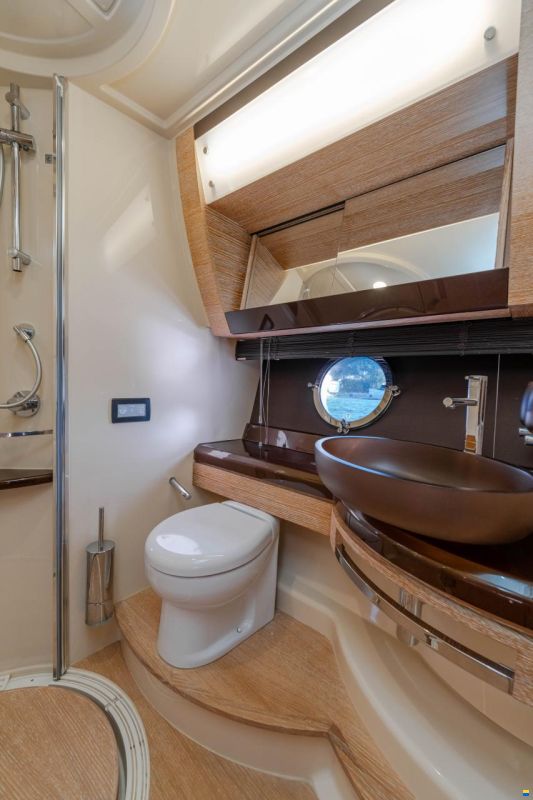 Azimut 60