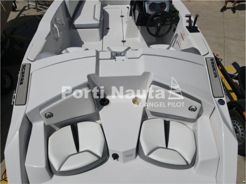 Scarab 156G