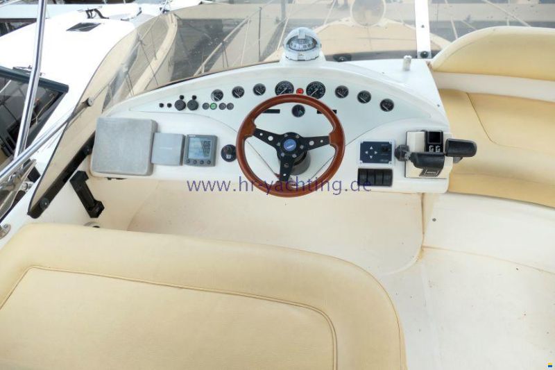 Fairline Phantom 42