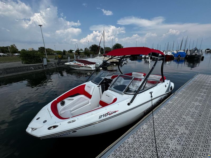 Sea-Doo 210 Wake
