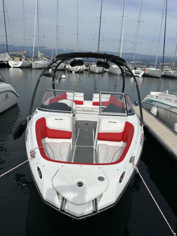 Sea-Doo 210 Wake