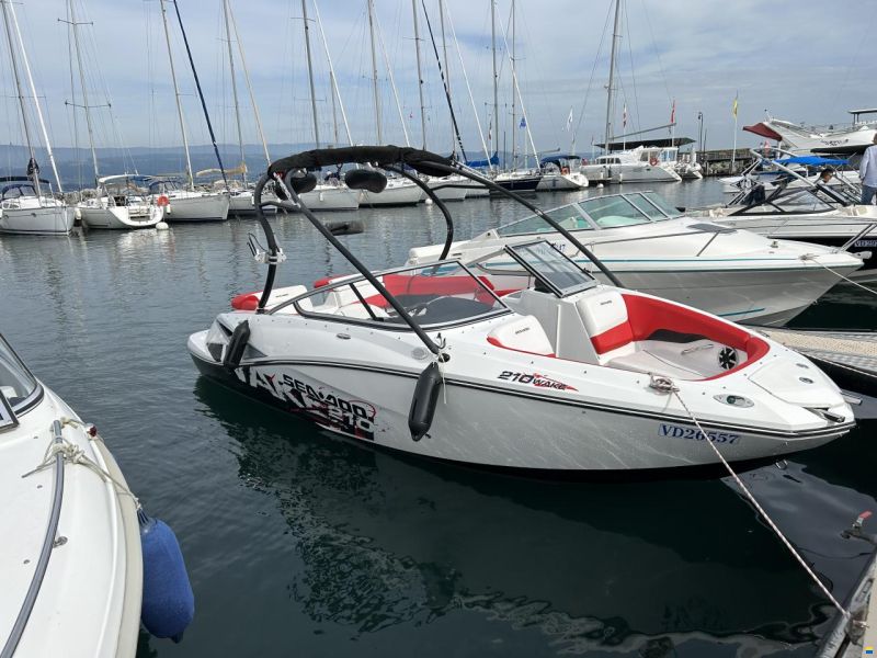 Sea-Doo 210 Wake