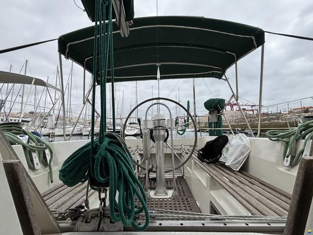 Beneteau First 35