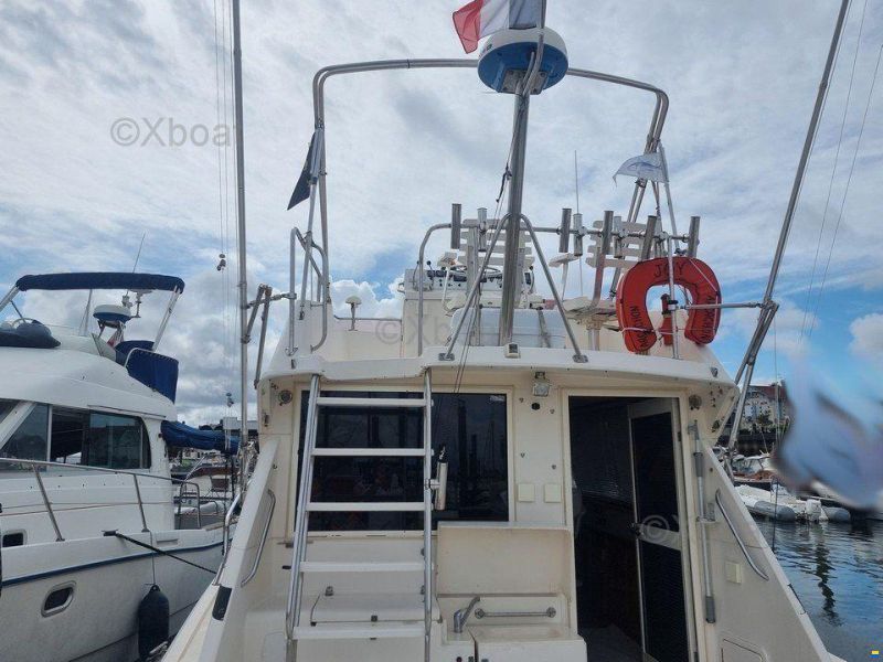 Riviera 33 FLYBRIDGE