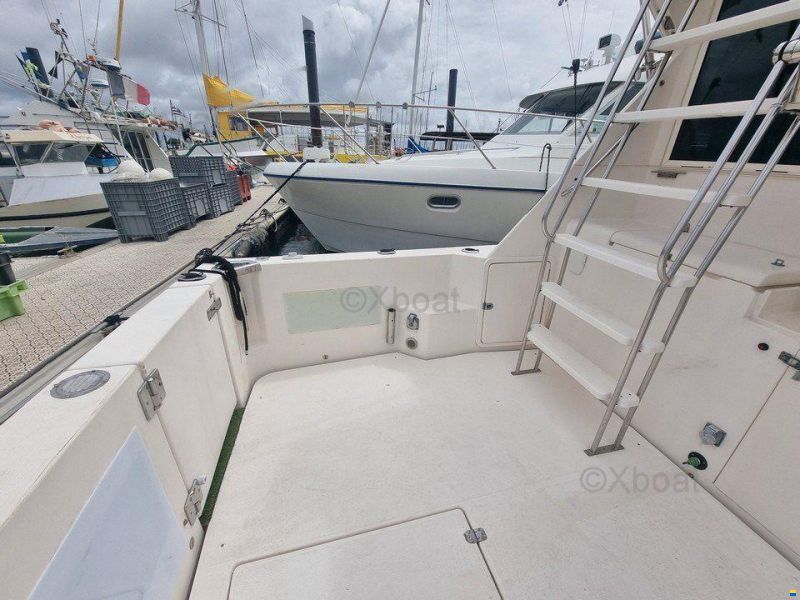 Riviera 33 FLYBRIDGE