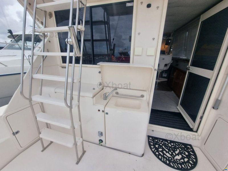 Riviera 33 FLYBRIDGE