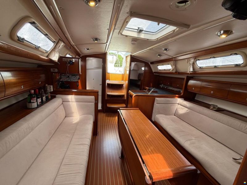 Bavaria Cruiser 36