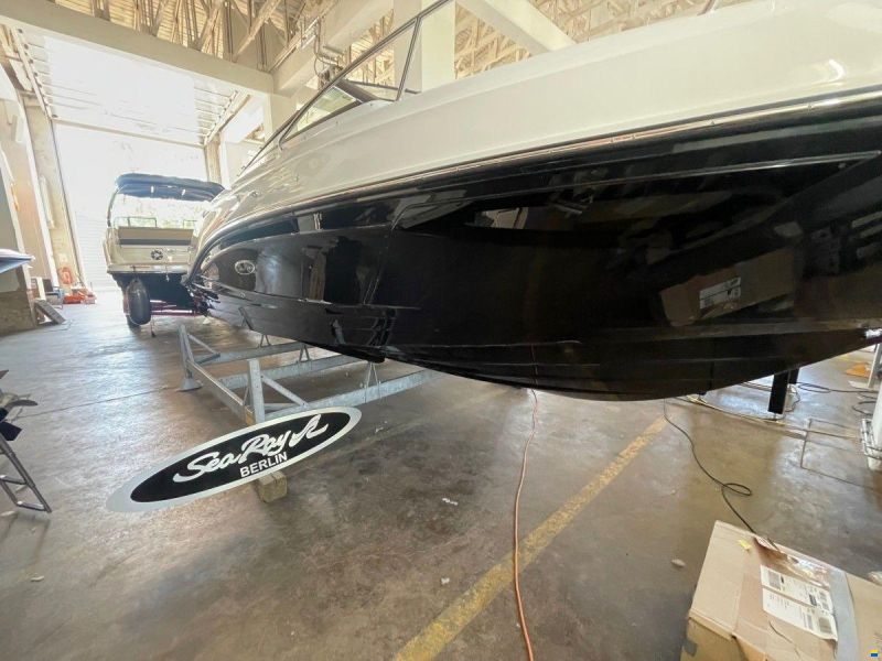 Sea Ray 230 SSE