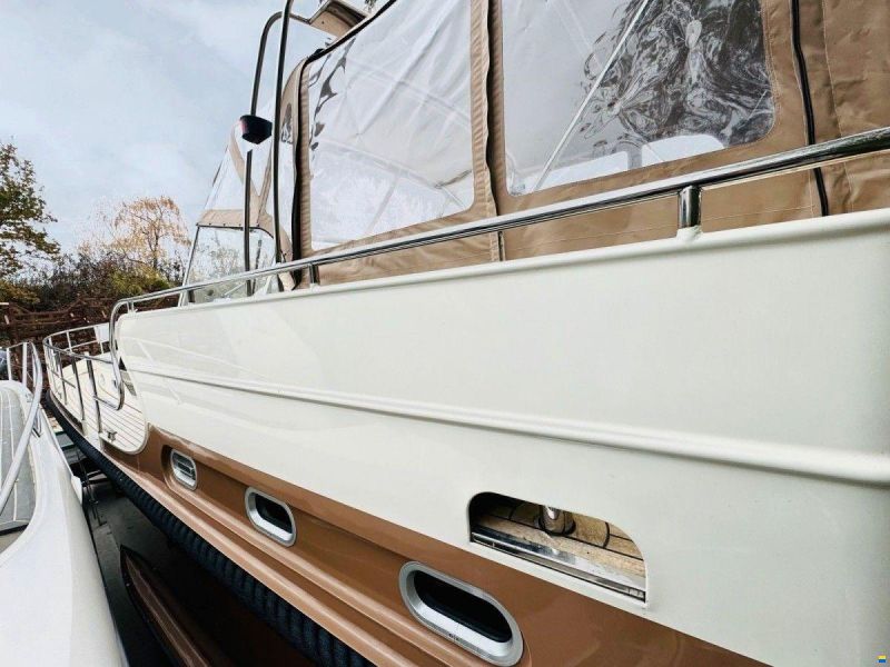 BARBO Dutch Yachting Group BV Dutchline