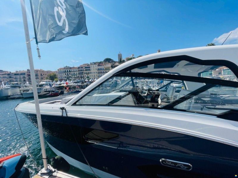 Sea Ray 370 Sundancer