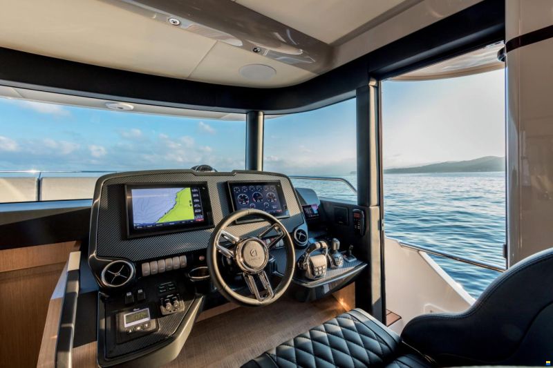 Absolute Navetta 48