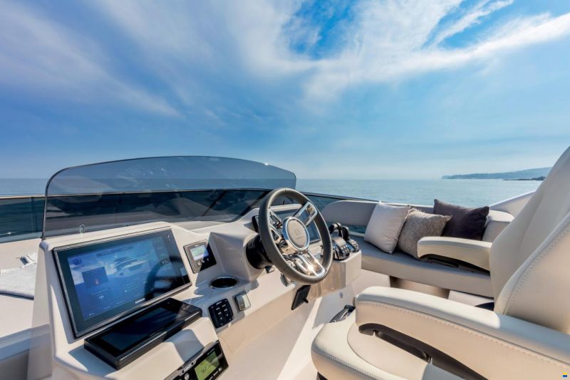 Absolute Navetta 48