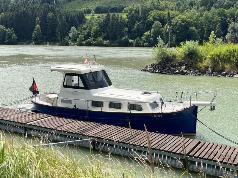 Majoni 40