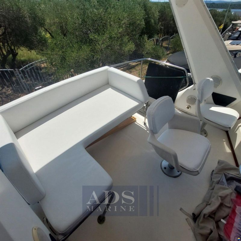 Sea Ray 340 Fly