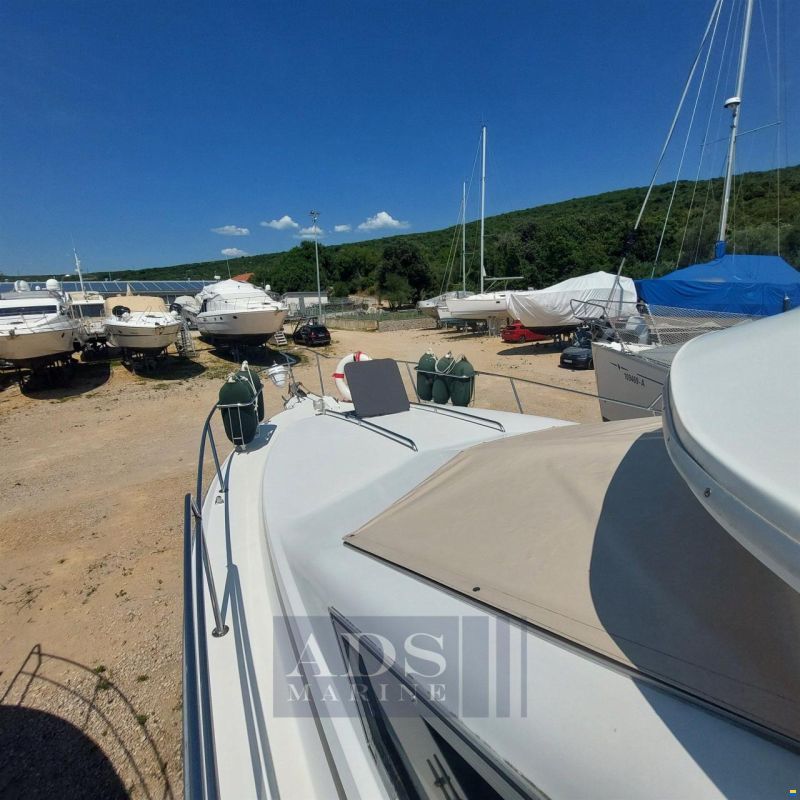 Sea Ray 340 Fly