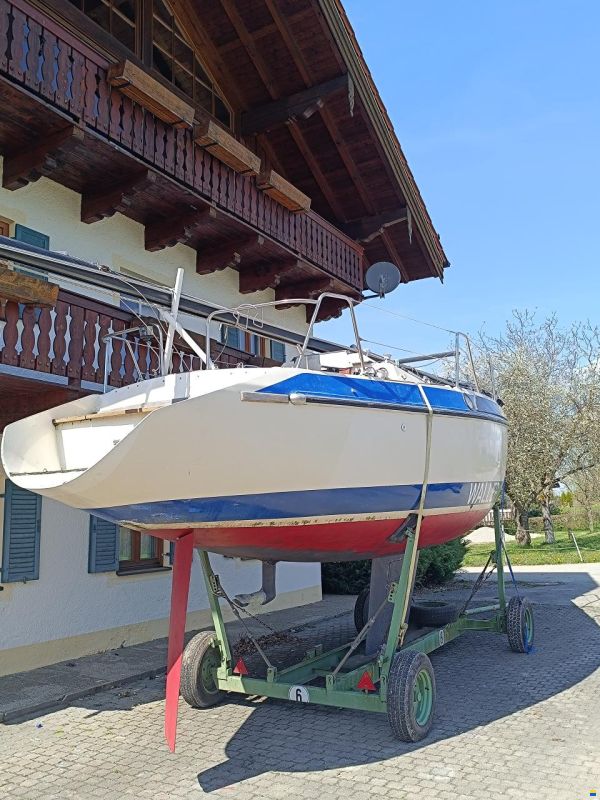 Bavaria 770