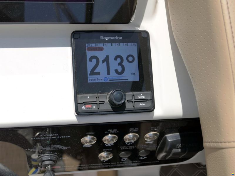 Sea Ray 250 SLX