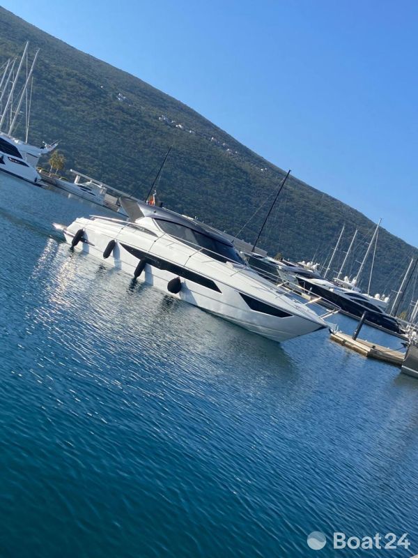 Focus Motor Yacht Focus 36