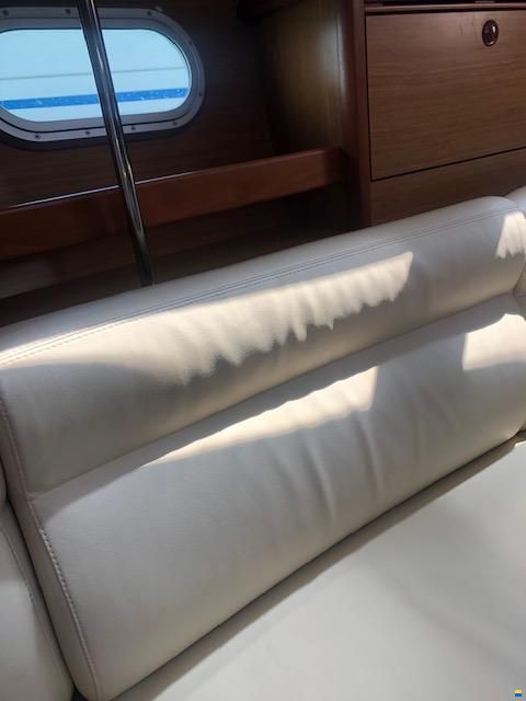 Jeanneau Sun Odyssey 37 Legend