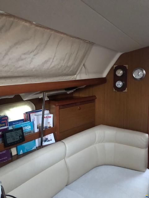 Jeanneau Sun Odyssey 37 Legend