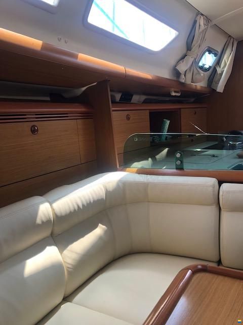 Jeanneau Sun Odyssey 37 Legend