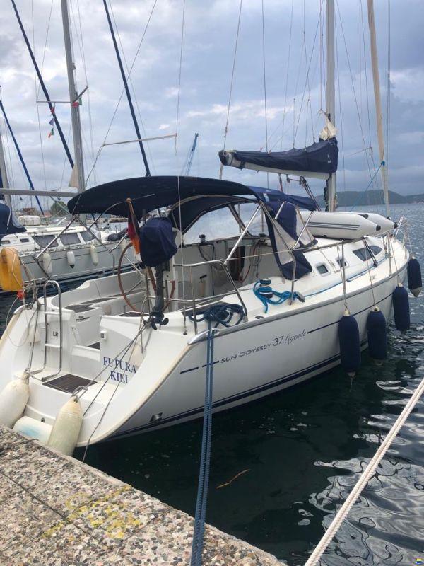 Jeanneau Sun Odyssey 37 Legend