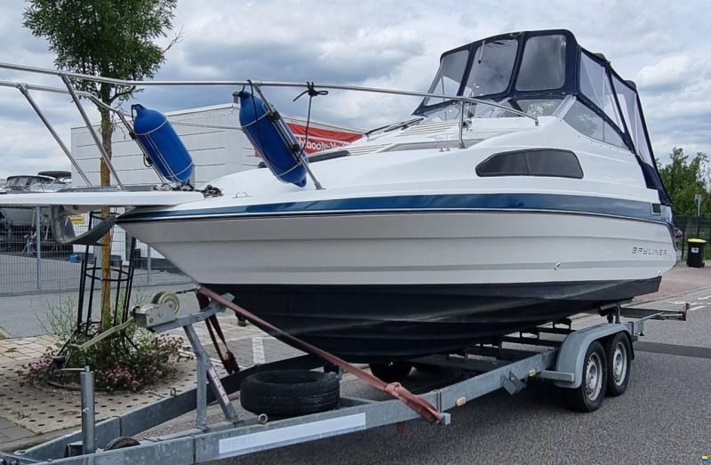 Bayliner 2255 KAJÜTBOOT