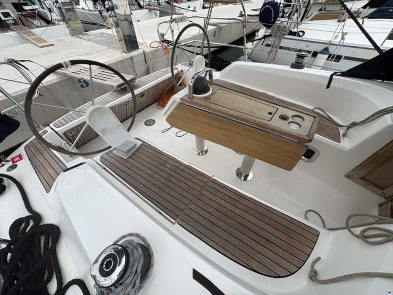 Bavaria Cruiser 34