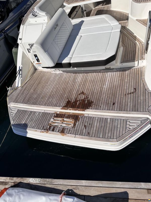 Sea Ray 320 Sundancer