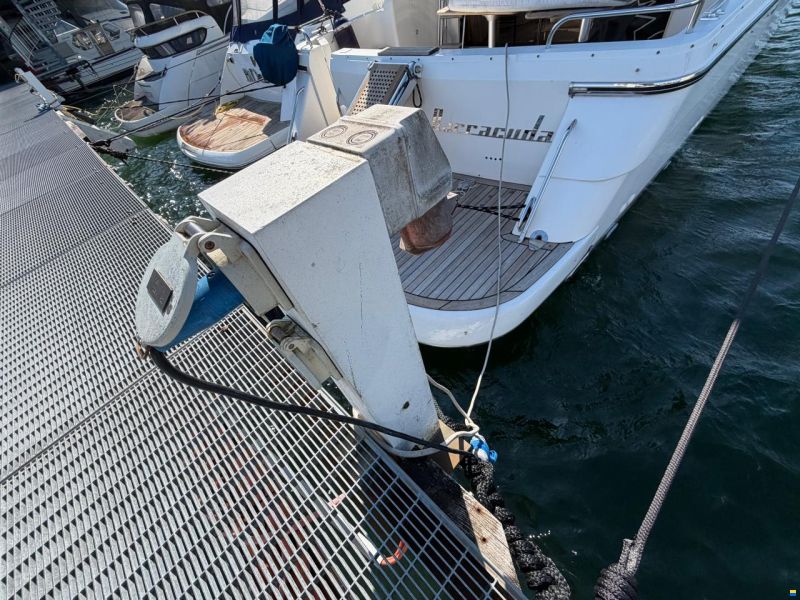 Motoryacht Liegeplatz