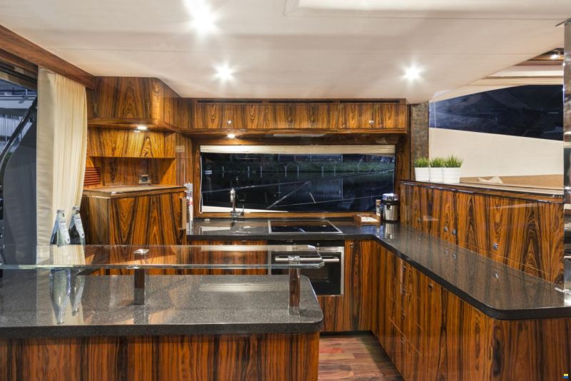 Galeon 550 Fly
