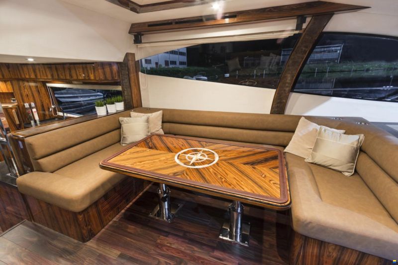 Galeon 550 Fly