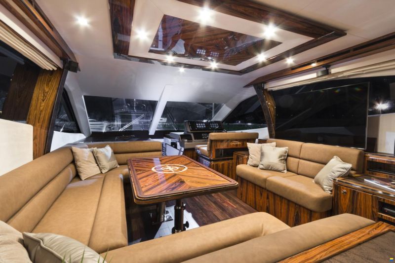 Galeon 550 Fly