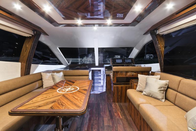 Galeon 550 Fly