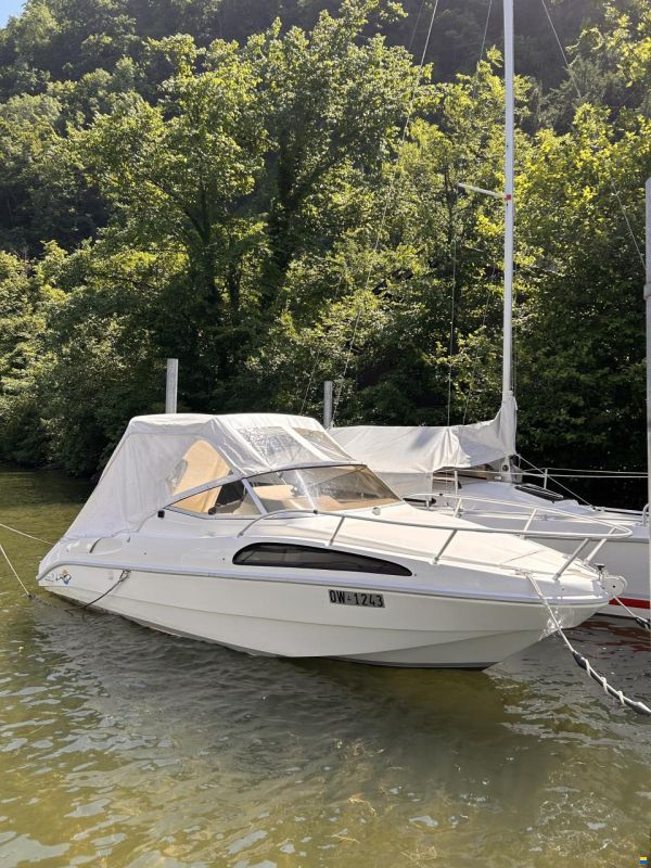 Rio 550 Day Cruiser