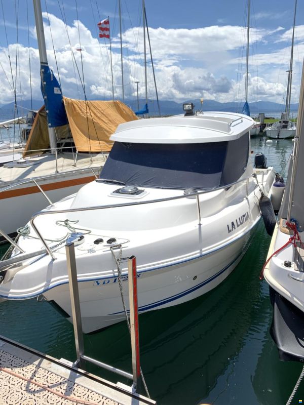 Quicksilver 650 Weekend
