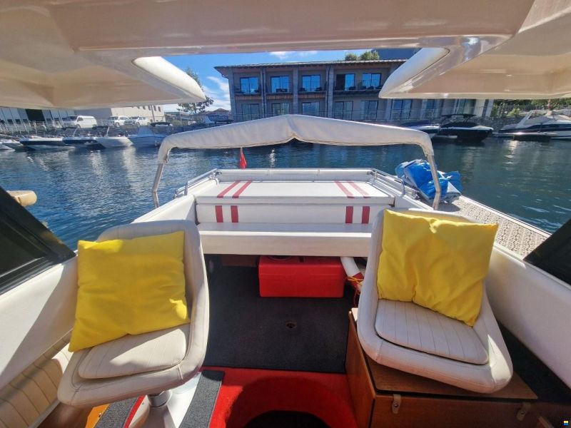 Schweizer Bateaux Saphir 700 Cabin