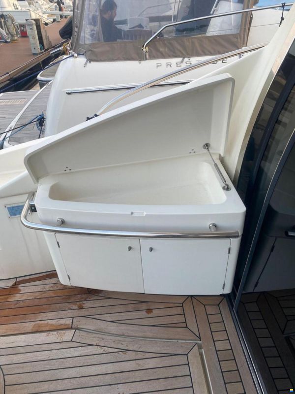 Azimut Atlantis 50