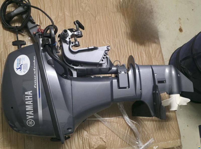 Yamaha F6DMHS
