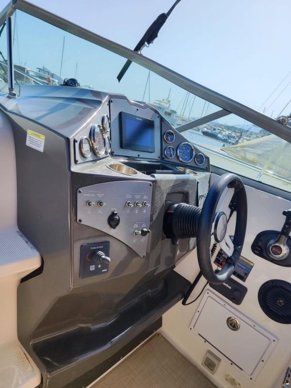 Bayliner 855